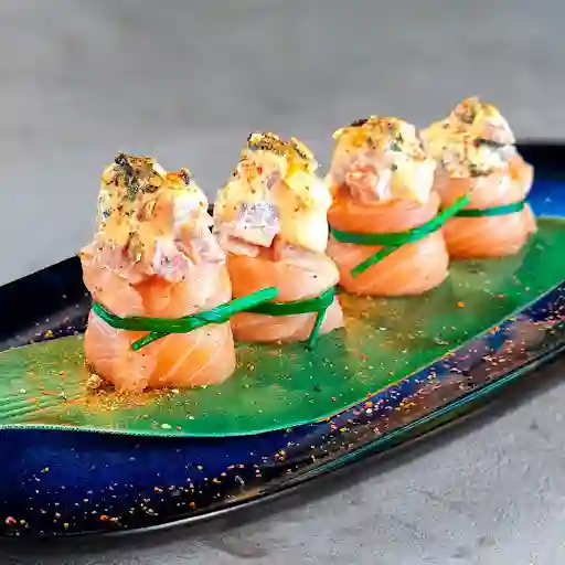 Gunkan Sake Takoi  ( 4 Und )