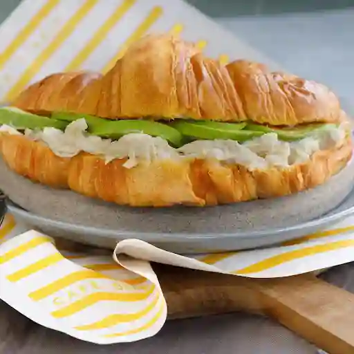 Croissant Pollo Palta