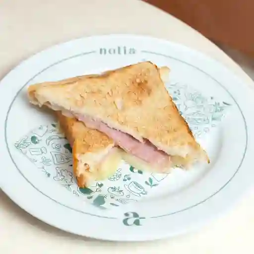 Planchado Jamón Y Queso En Miga