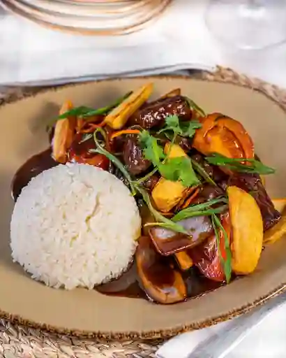 Lomo Saltado