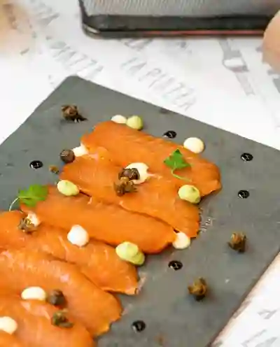 Carpaccio De Salmón
