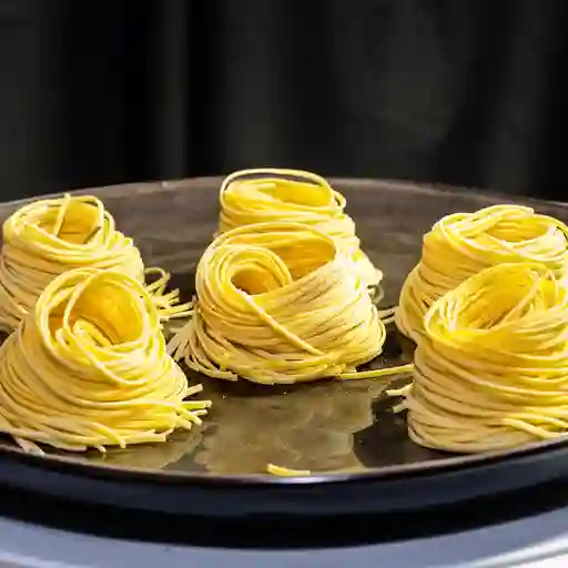 Linguini Al Huevo 34 Pers