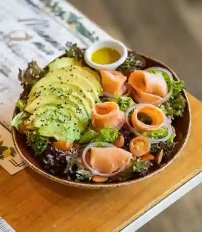 Insalate Salmón