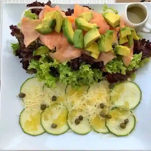 Ensalada De Salmone