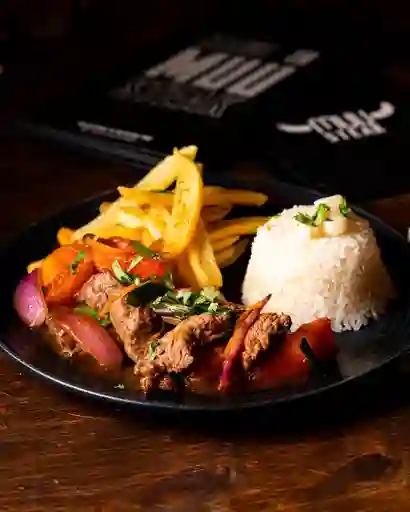 Lomo Saltado