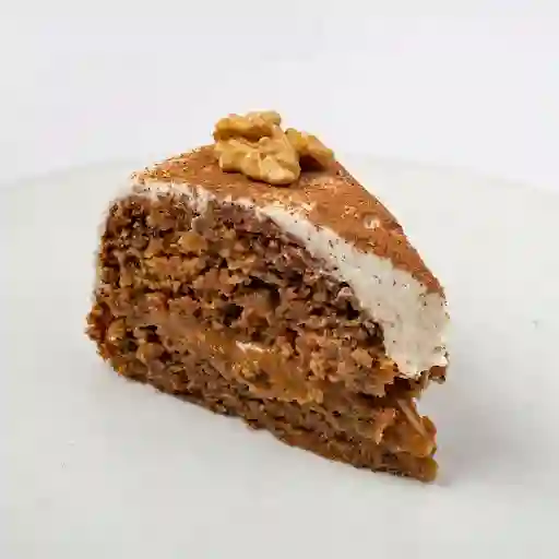 Porcion Carrot Cake Tradicional