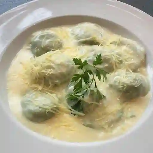 Sorrentino Ricotta Spinaci