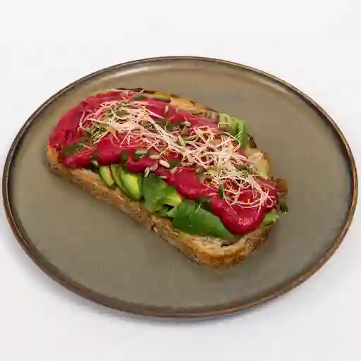 Tostón Con Hummus De Betarraga & Palta