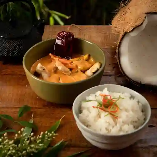 Curry Rojo De Pollo
