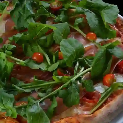 Pizza Especial Bufala Rossonero