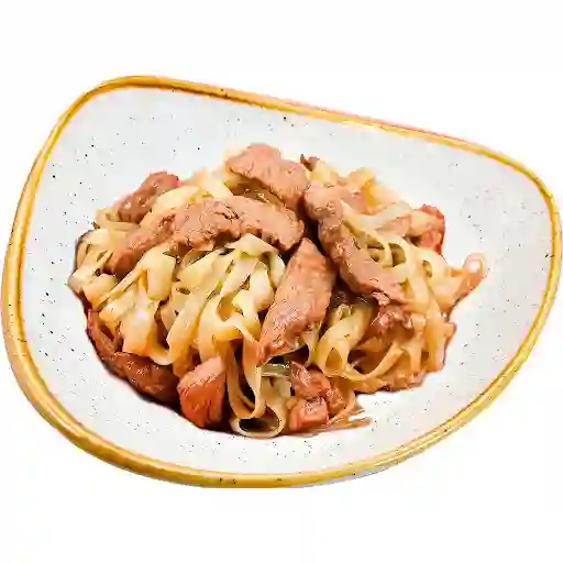 Filete Y Fetuccini