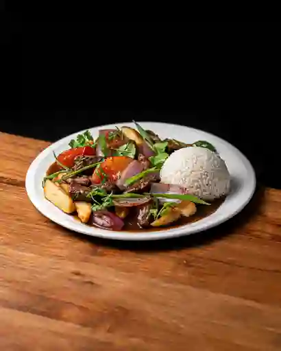 Lomo Saltado A La Limeña