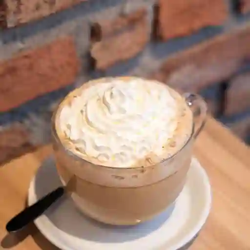Cappuccino Doble Chantilly.