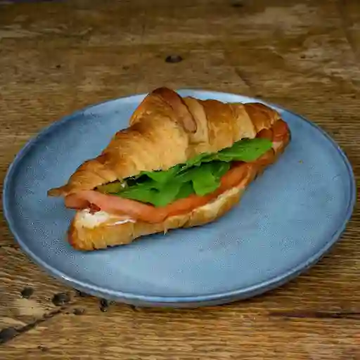 Croissant Salmon