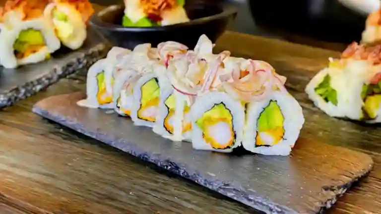 Sushi Umai. a Domicilio Sushi Umai.