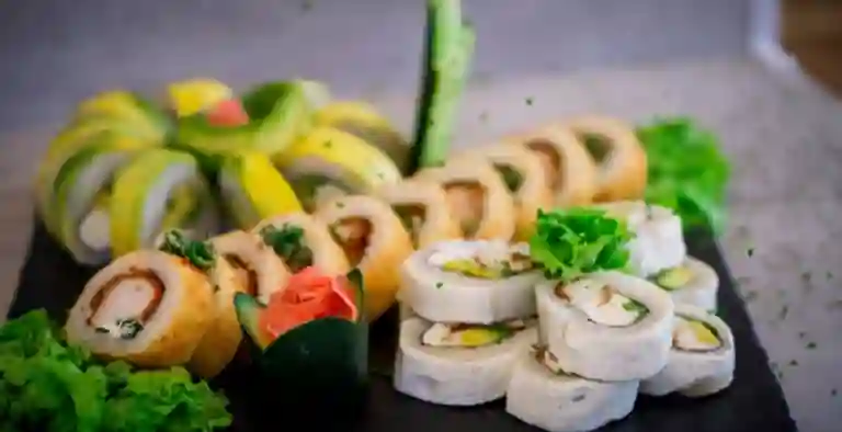 Sushi Lover's a Domicilio Sushi Lover's