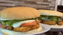 Cafe Mauco Lounge And Bar