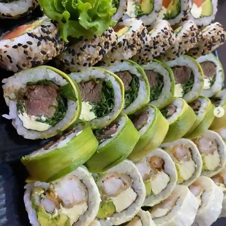 Itashi Sushi Iqq