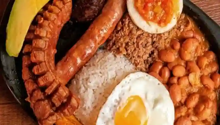 Meson Colombiano a Domicilio Meson Colombiano