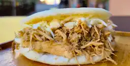 Arepas Food and Shop Providencia
