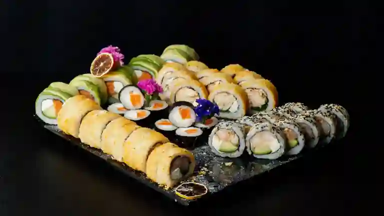 Crunchy Rolls Sushi