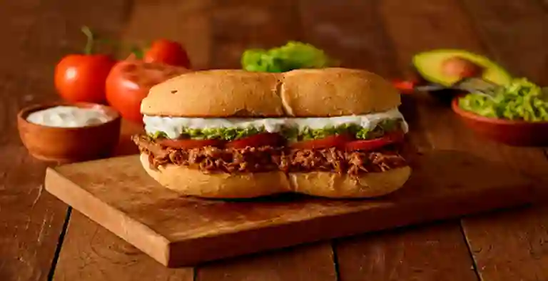 La Brava Mall Plaza el Trebol a Domicilio La Brava Mall Plaza el Trebol