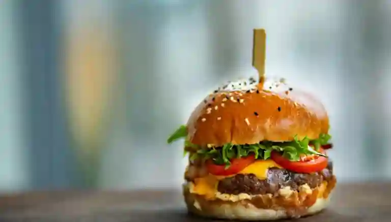 Mack Burg a Domicilio Mack Burg