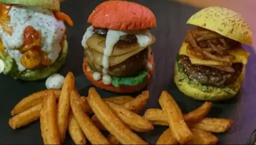 Tukan Tropical Garden